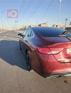 كرايسلر 200